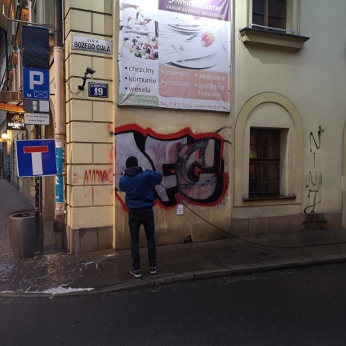 usuwanie-graffiti-bozego-ciala-krakow.jpg